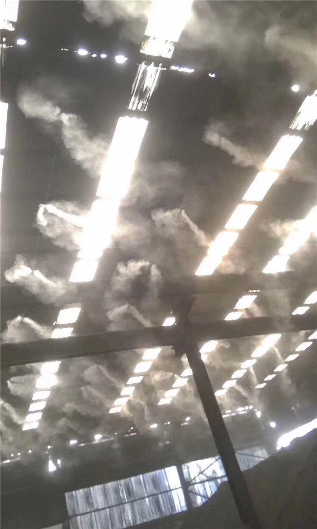 中聯(lián)水泥廠(chǎng)棚頂高壓微霧案例